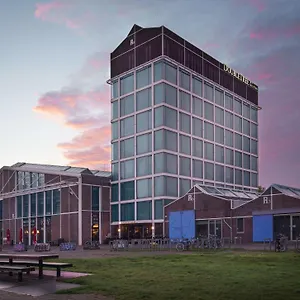 doubletree-by-hilton-ndsm-wharf.amsterdamhotelsnl.com/