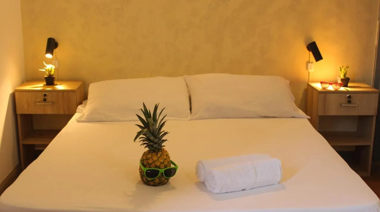 La Vaina Cali Hotel Colombia